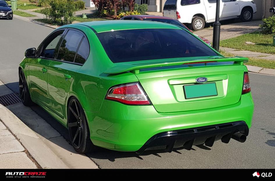 FORD-FALCON-VERONA-GLOSS-BLACK